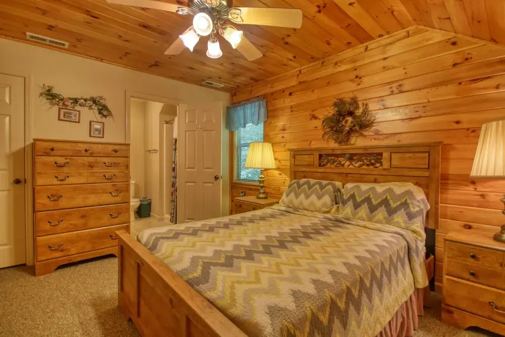 Mountain Hideaway #338
