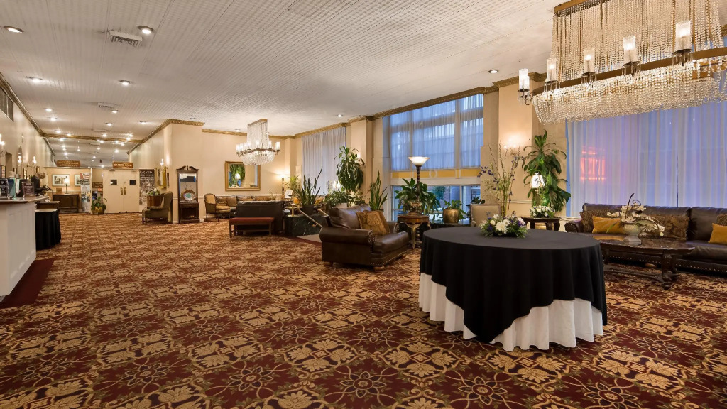 Genetti Hotel, SureStay Collection by Best Western