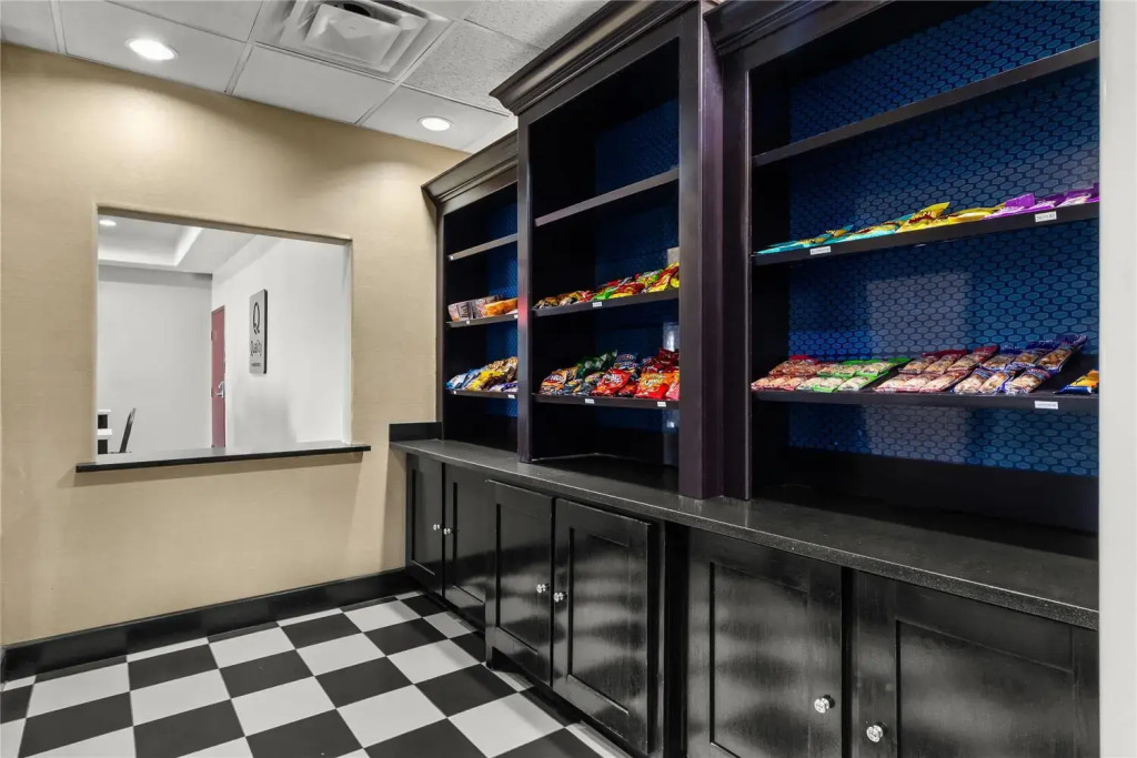 Quality Inn & Suites Pearsall