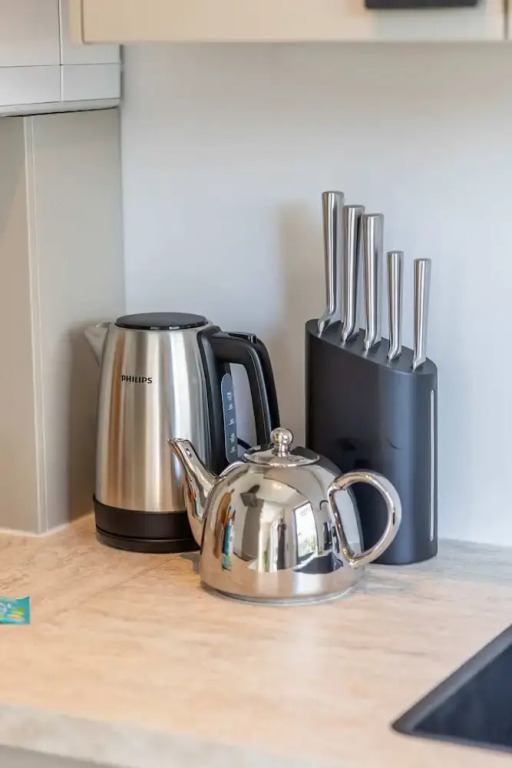 Renovated Apartment With Garden and Parking