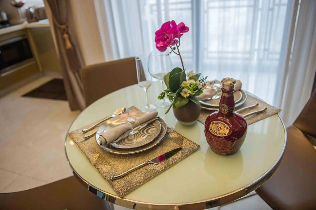 CRES & Asia Residence @ Xuhui Bund