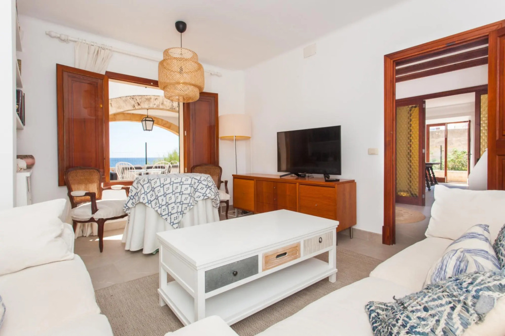 Villa Cabrera With Private Pool 12 Pax