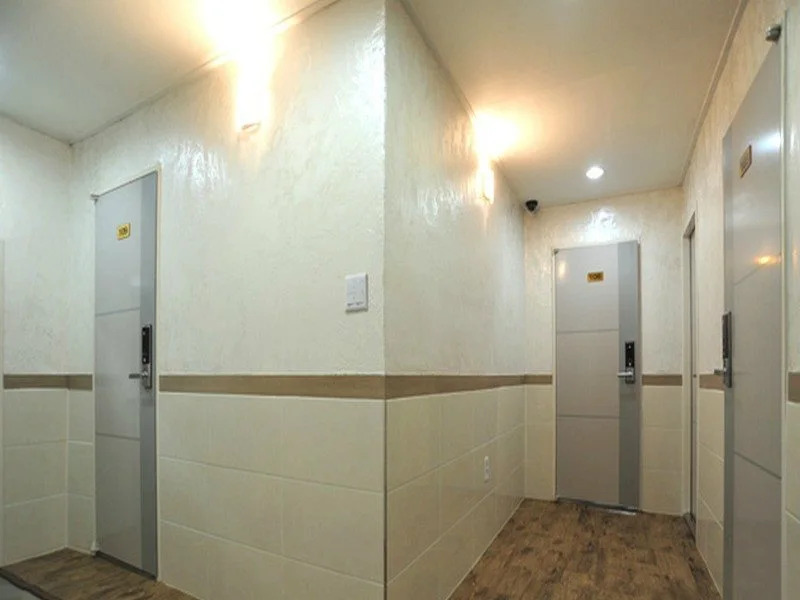 Five Star Hostel