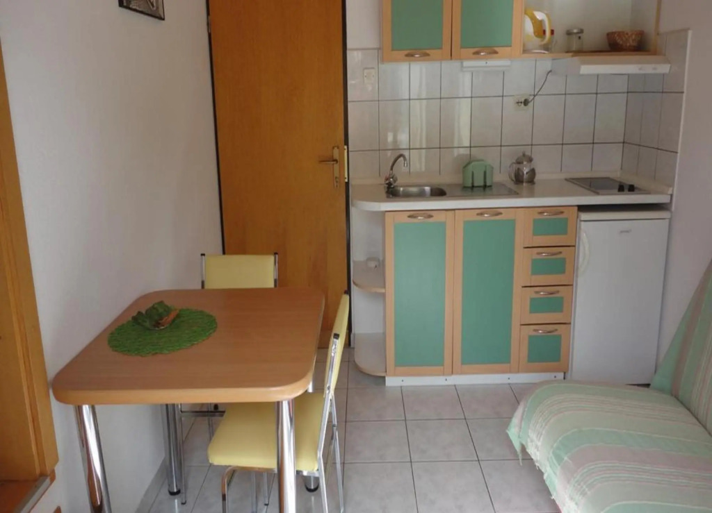 Ivica - with parking - A1(2+1)