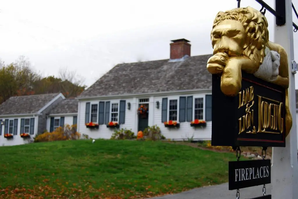 Lamb and Lion Inn