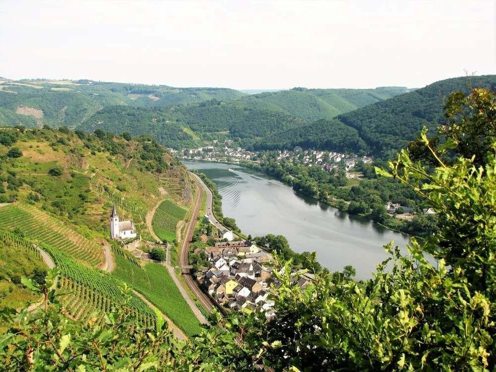 Spacious Apartment in Vulkaneifel