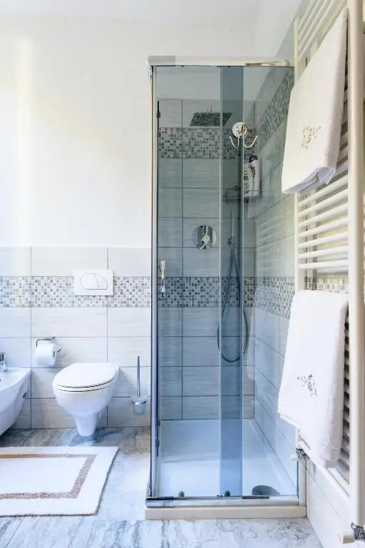 Lora Como Apartment