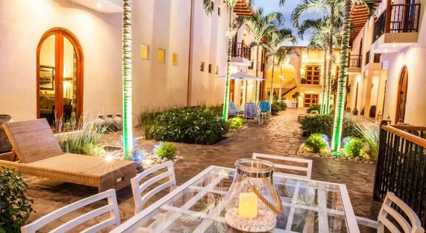 Hotel Plaza Marbella Granada