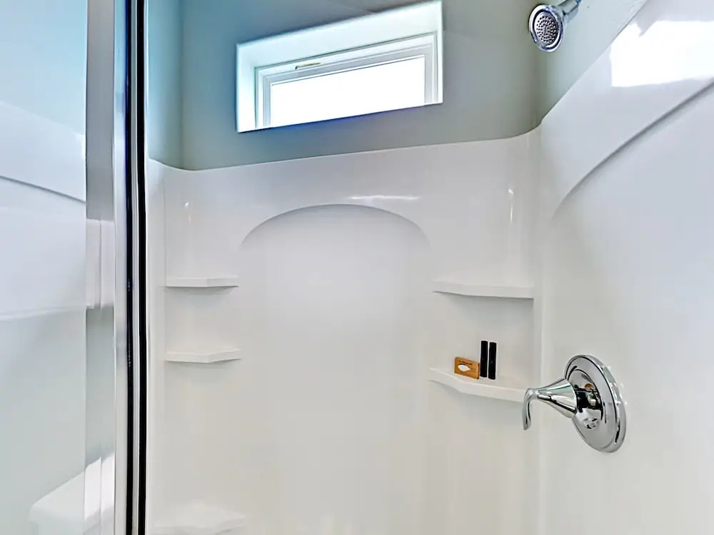 Stylish New #102 - 3 Br Townhouse