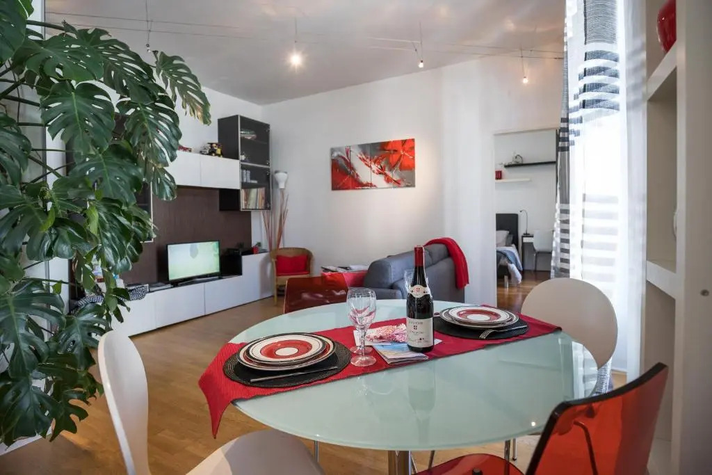Hibiscus Apartments