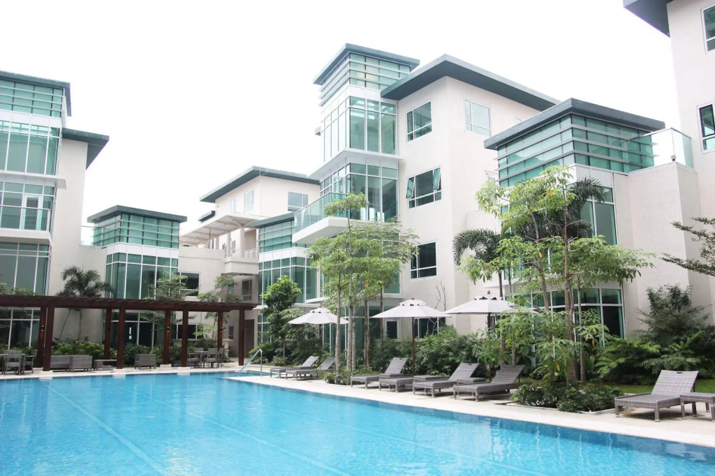 Aruga Apartments by Rockwell Makati