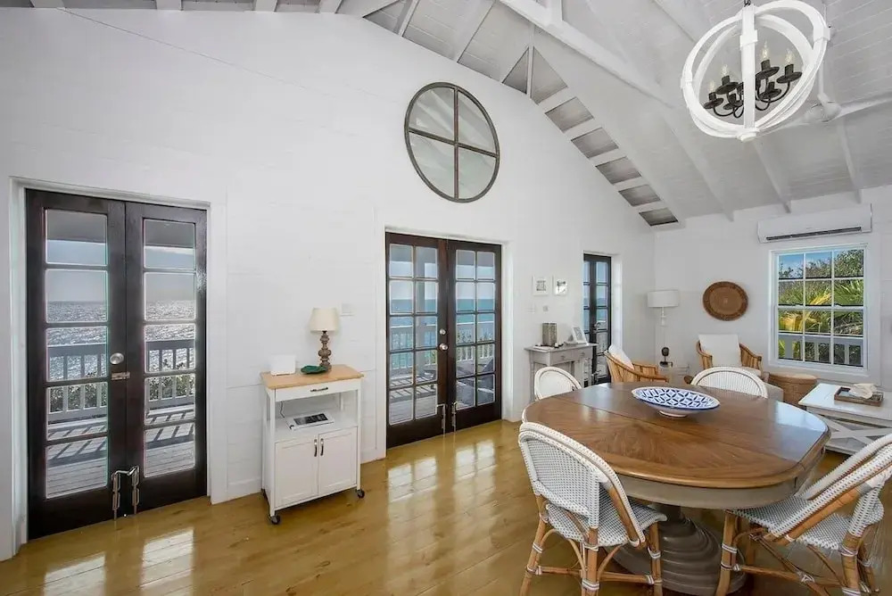 Palm Bluff 2 Bedroom Cottage