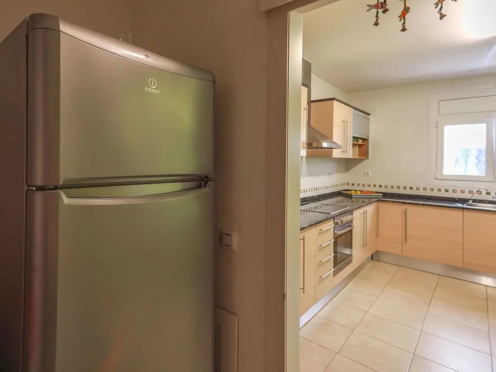 Pleasant Holiday Home in Vilacolum With Shared Swimming Pool