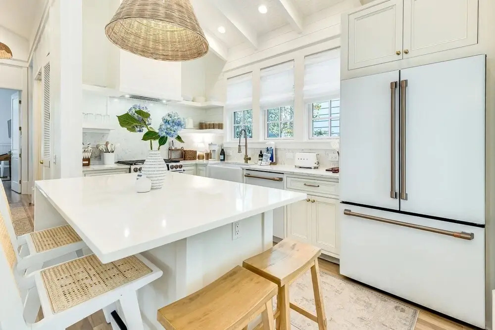 133 Silver Laurel Way