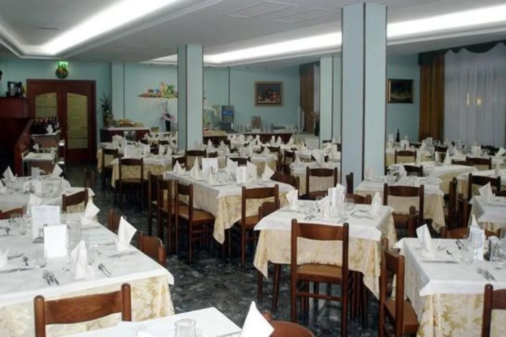 Hotel American