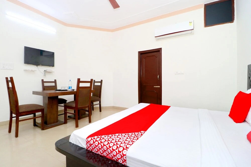 Hotel Orchid by OYO Rooms
