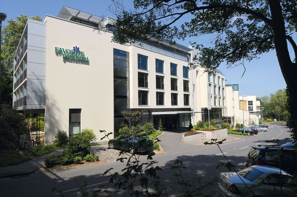 FAVORITE Parkhotel I Spa - Business - Fine Dining