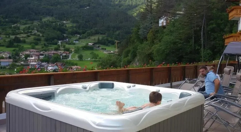 Hotel Castel Mani