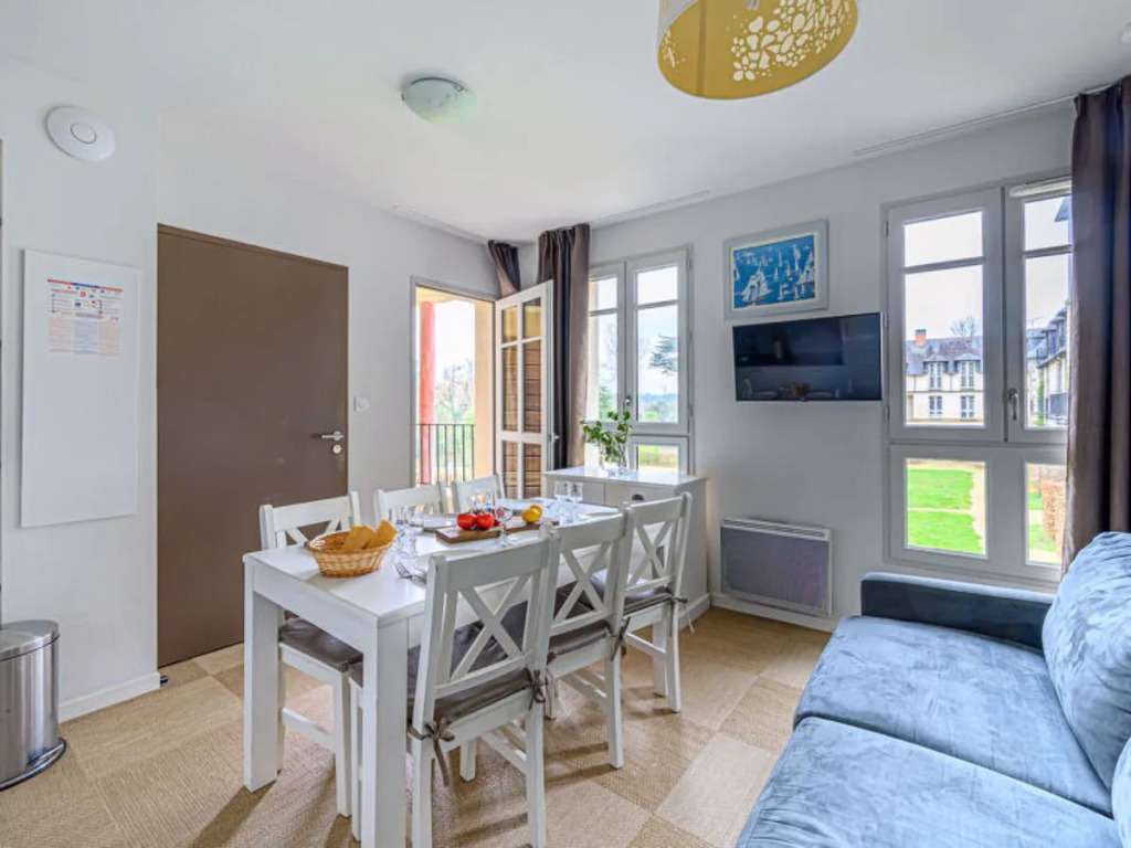 Villa Château De Kergonano- dans lOrangerie-4 by Interhome