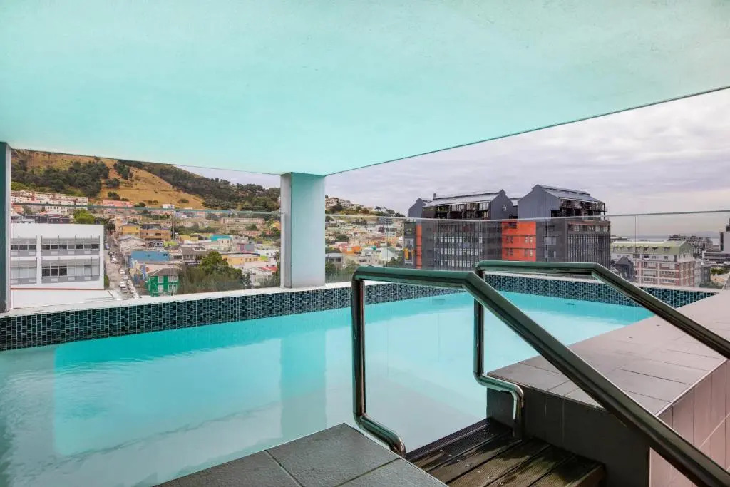 Elegant Modern Apartment near Table Mountain