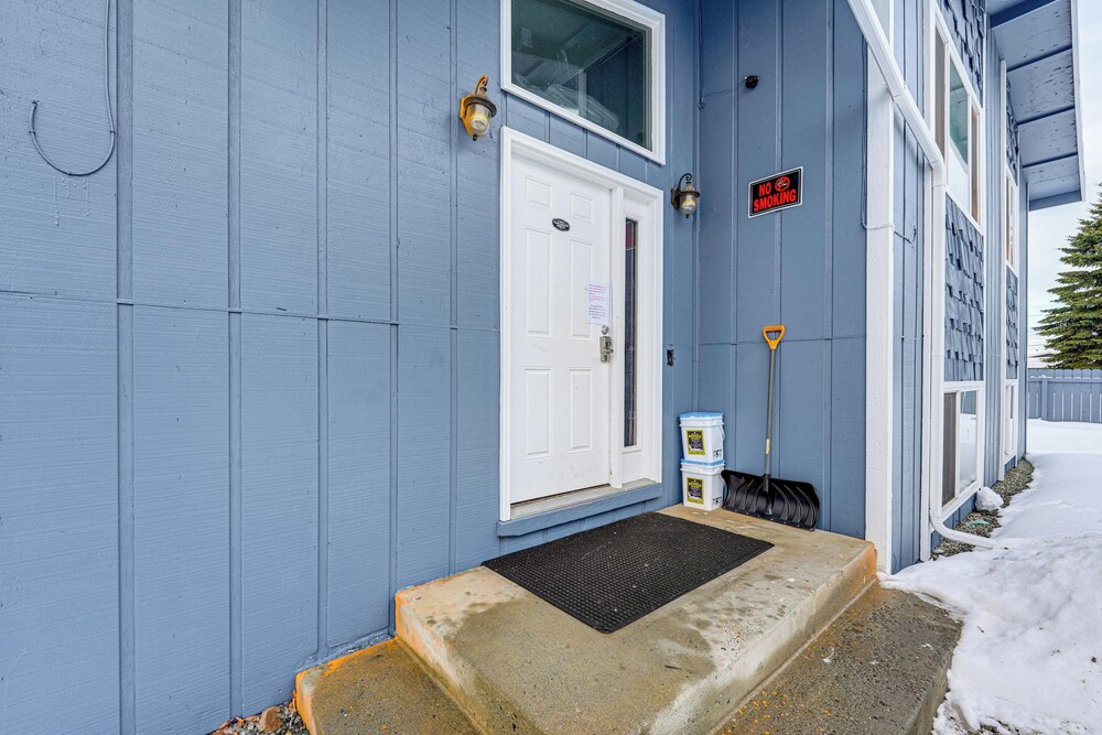 Easily Explore Anchorage! Modern Duplex Near Town