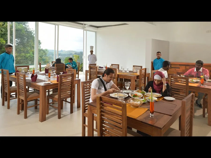 Emerald Hill Hotel