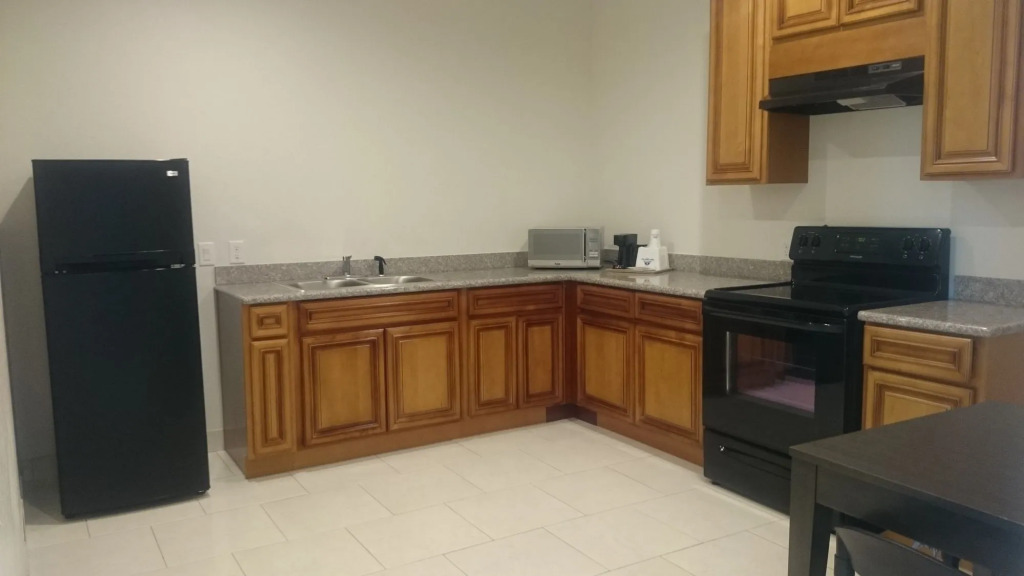 Regency Inn & Suites- NW Houston