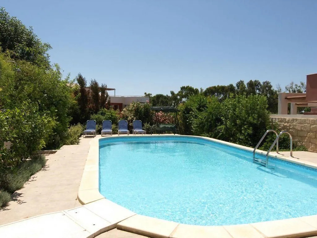 Amathusa Villas