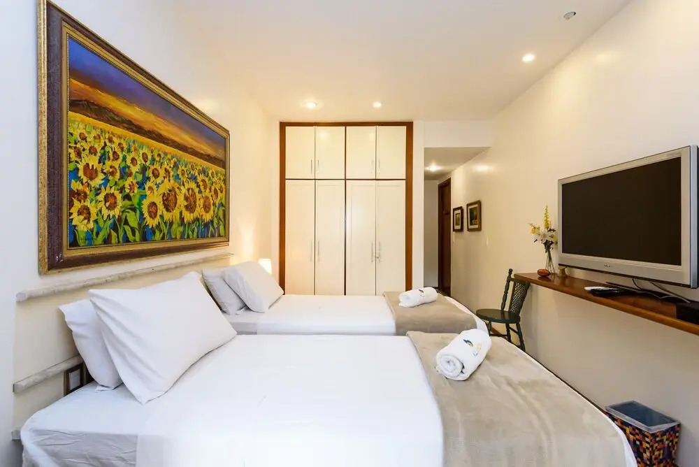 Apartment in Copacabana 200m From the Beach Cavirio Rpp103