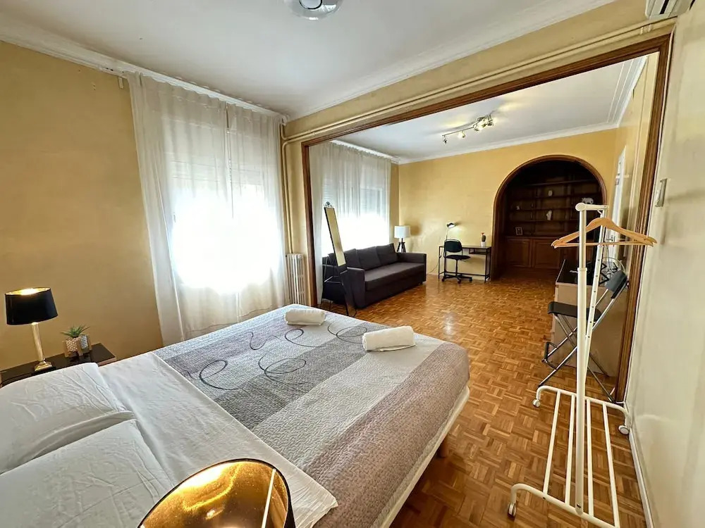 Rooms Villarroel