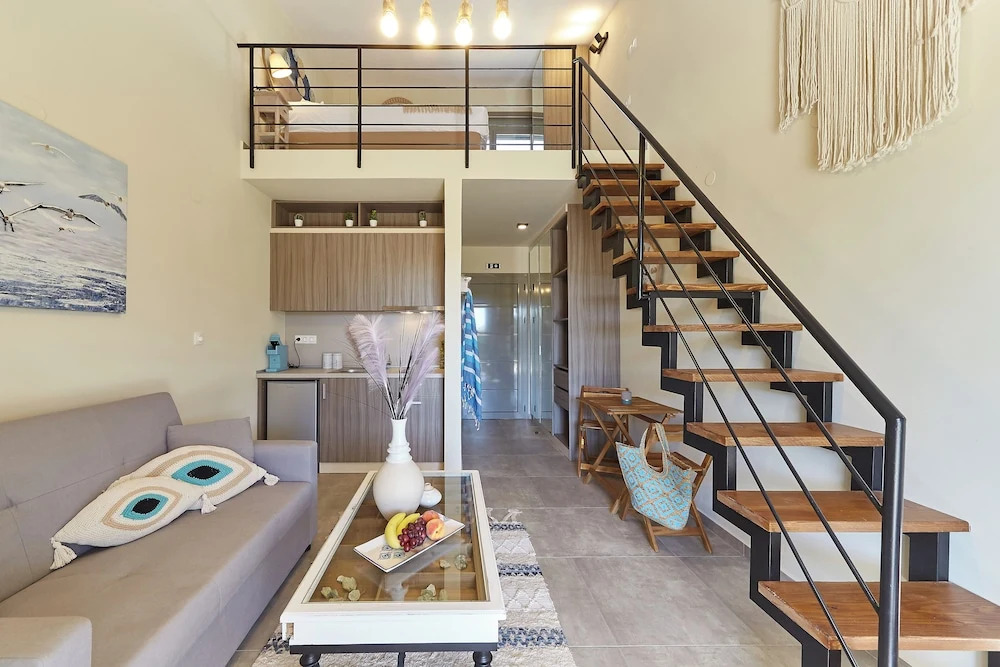 Flamingo View Suites & Villas