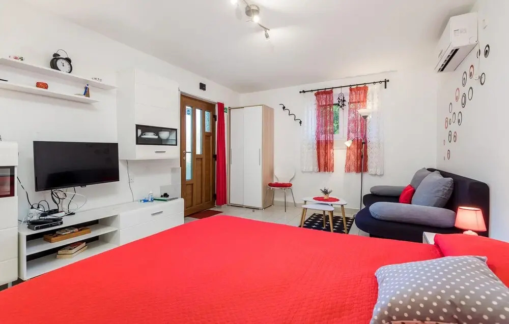 Amazing Apartment in Mali Losinj With Wifi and 1 Bedrooms