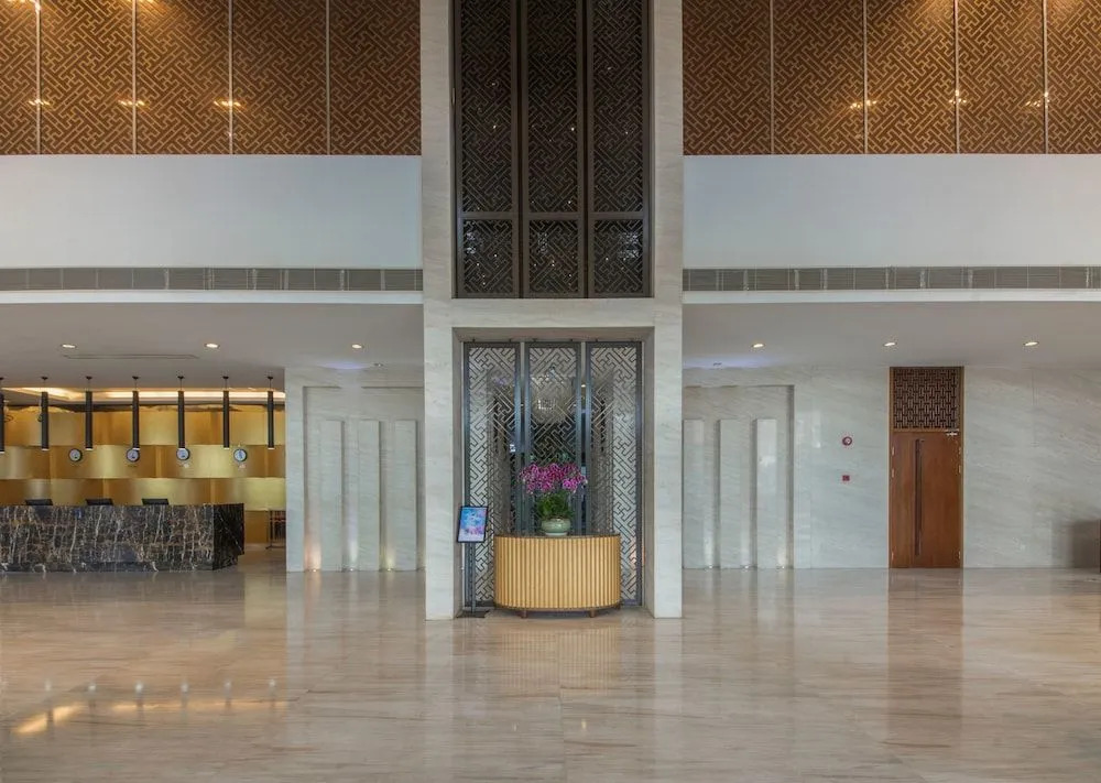 New Century Manju Pudong Airport Hotel