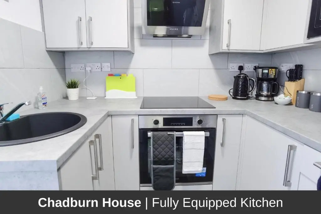 4 Bedroom Contractor Accommodation Chadburn