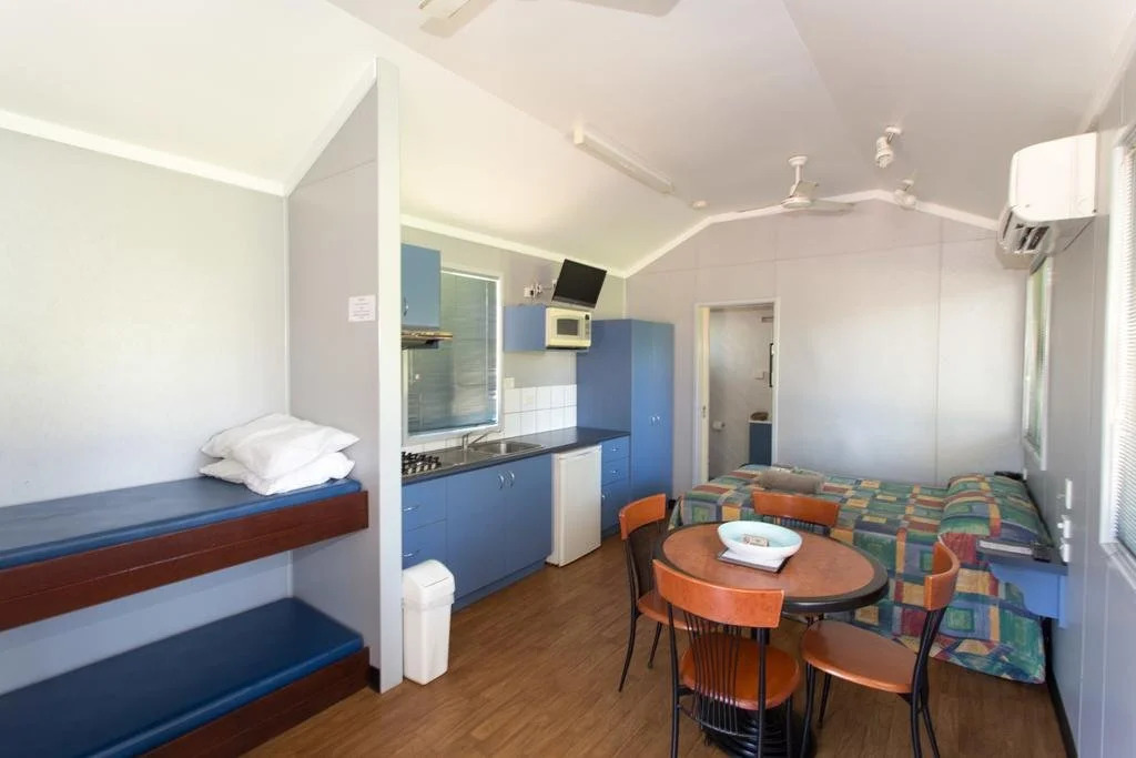 Ivanhoe Village Caravan Resort