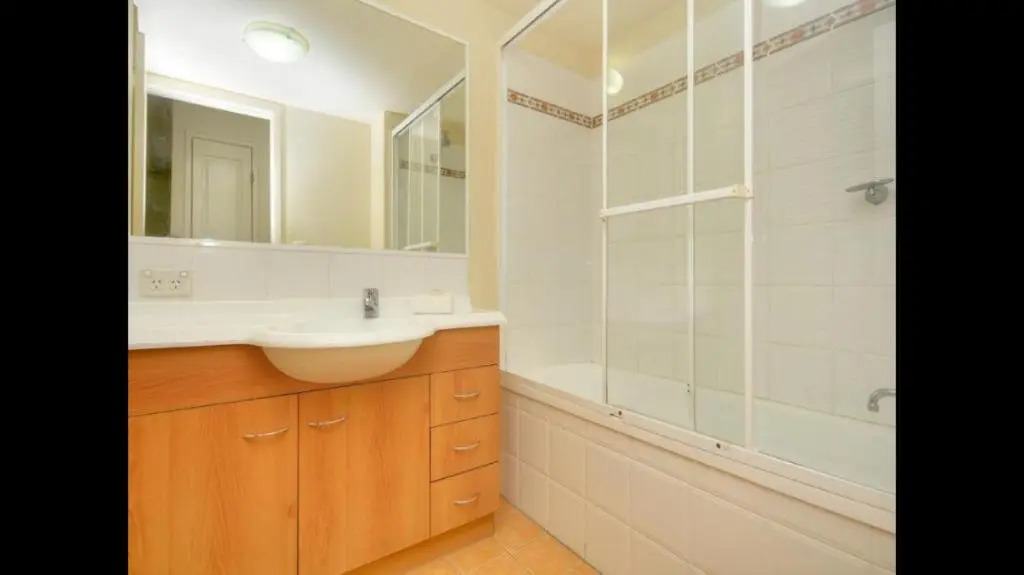 Mermaid Beach Apartment