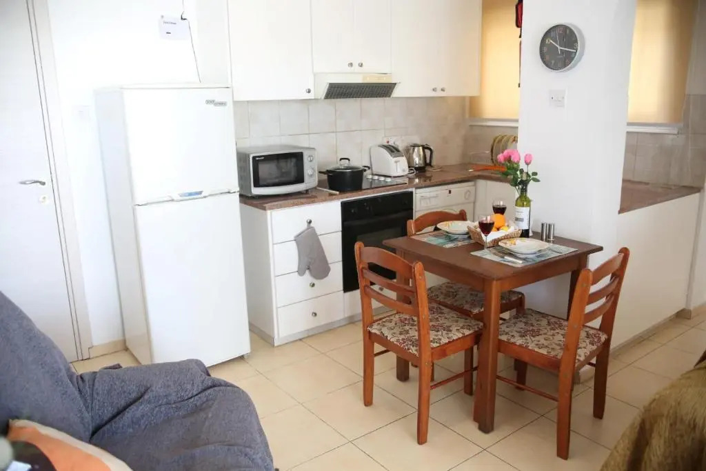 The Cosy Retreat Kato Paphos Apt 400m To The Beach