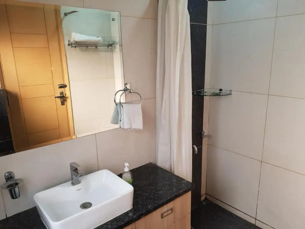 BlueNeck Sec 47 near Medanta -The Medicity' Gurugram