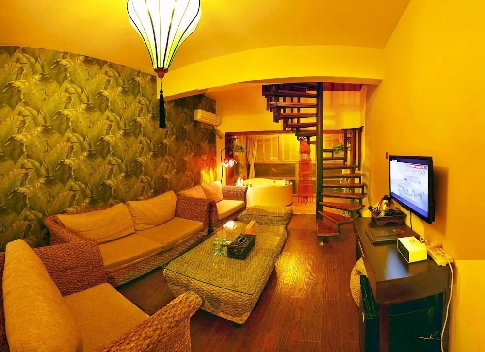 Wuzhibieyuan Resort Hotel