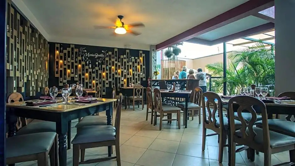 La Fortuna Downtown Boutique Hotel