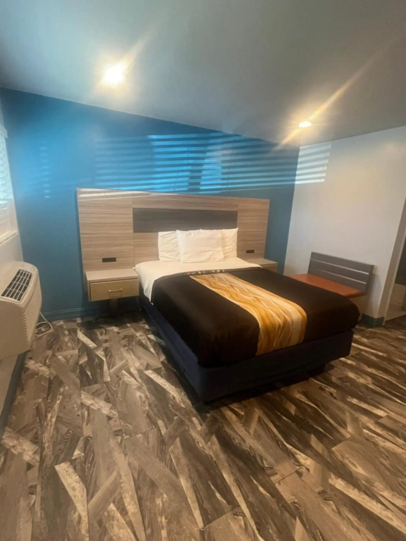 Travel Inn Motel