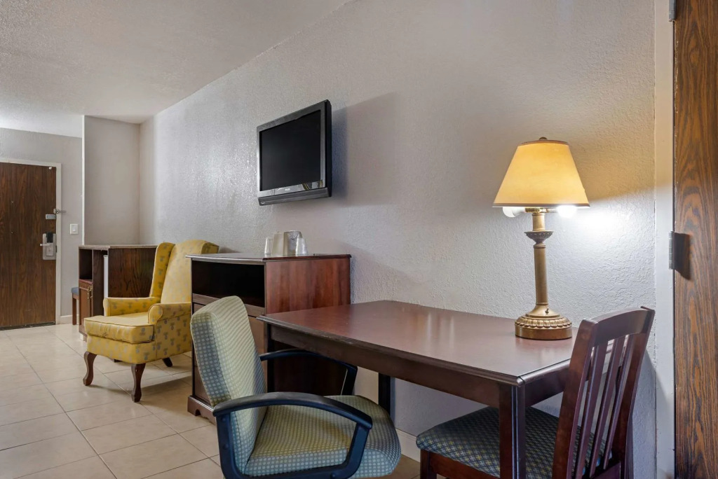 Rodeway Inn Clermont North