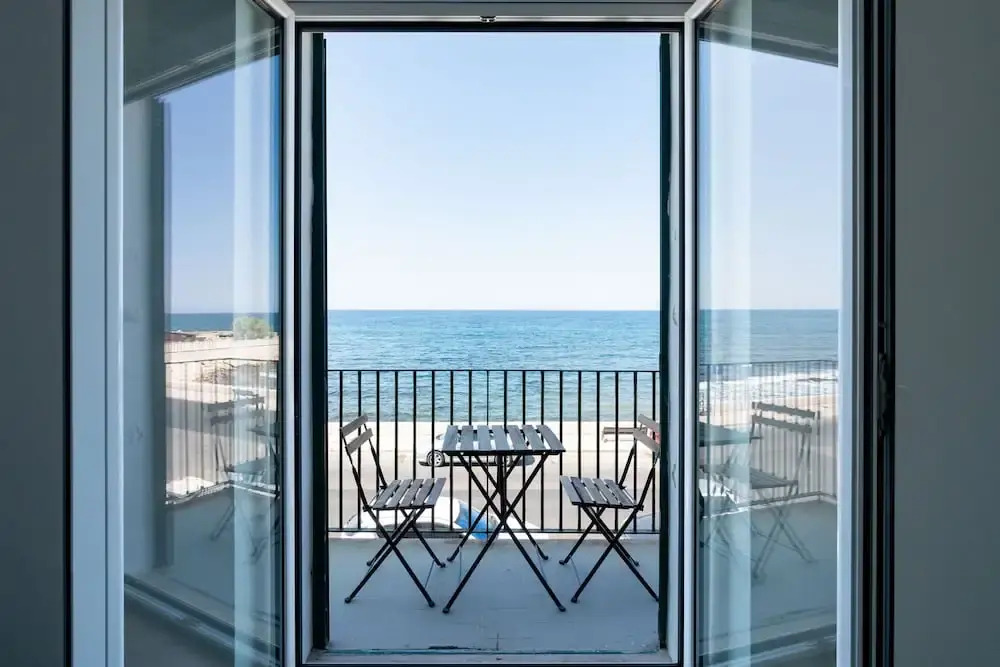 The Sea Outside Apartment 02 by Wonderful Italy
