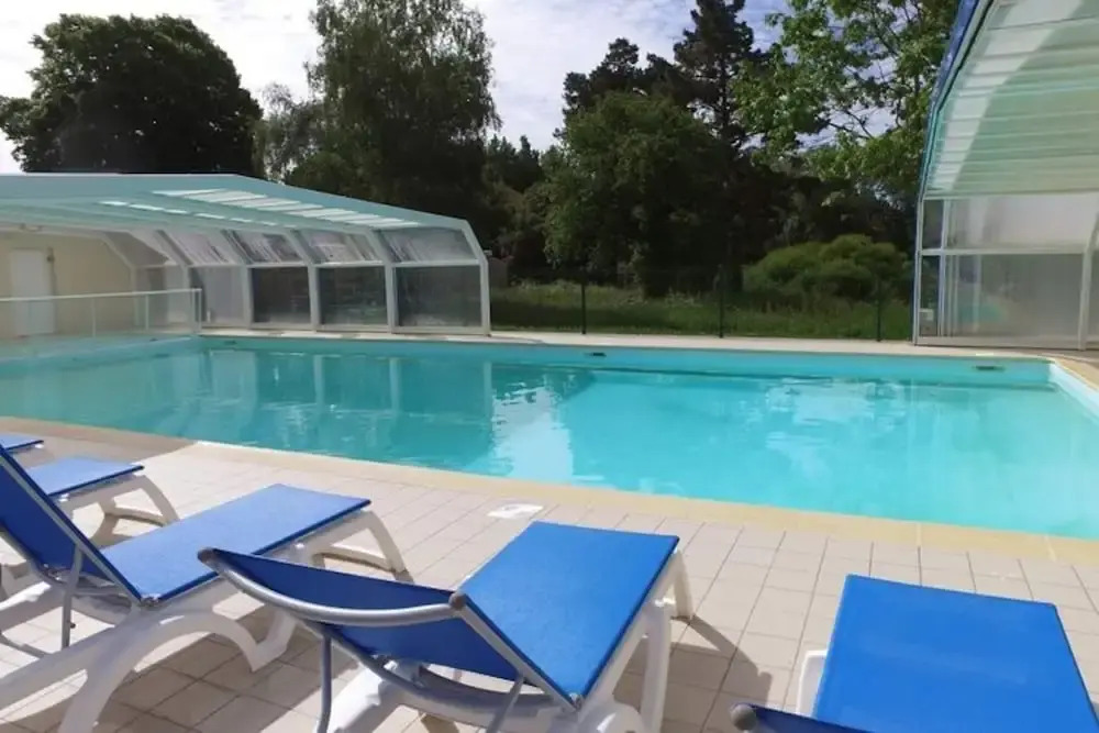 Terraced House in Piriac Near Atlantic Beach