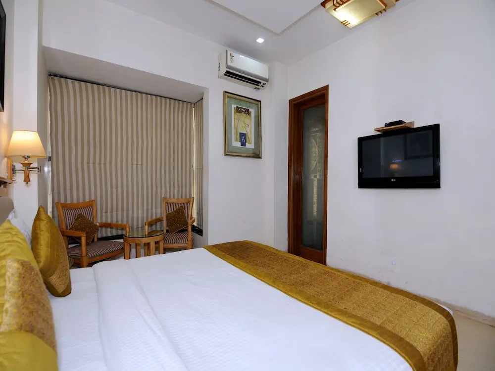 Sam Hotel