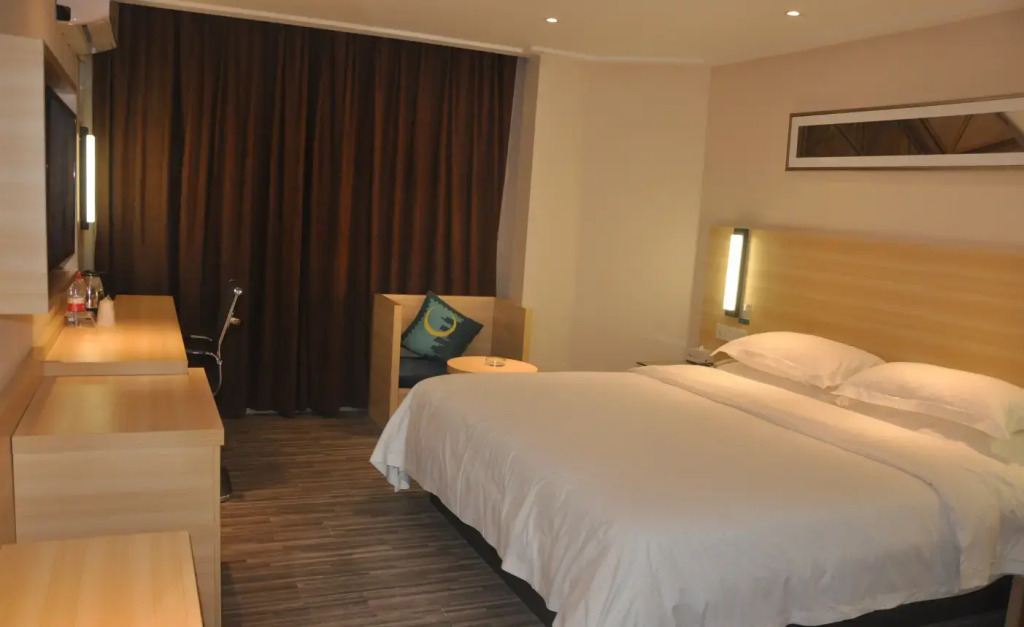 City Comfort Inn Yangjiang Yangchun Bus Station