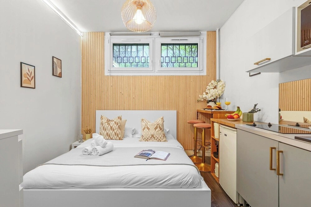 Studio Champs-Élysées Arc Retreat