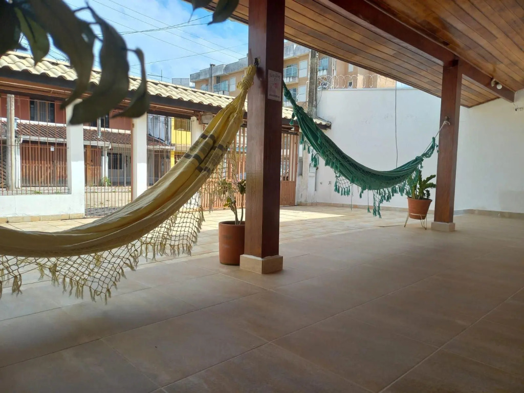 Linda casa c/churrasqueira na praia PerequêAçu 057