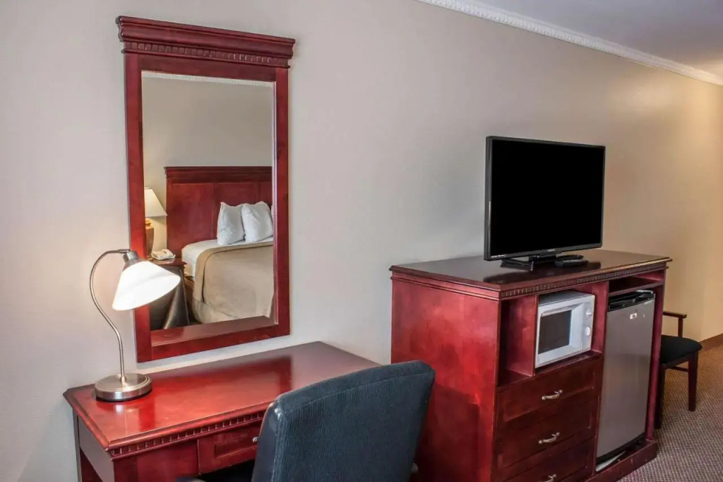 Baymont Inn And Suites Fife/ta
