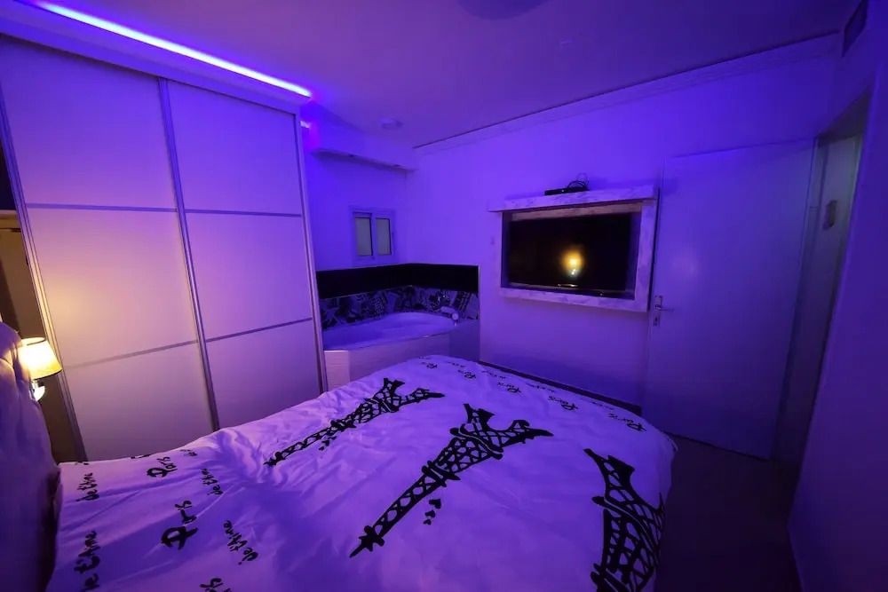 Ariel Luxury Suite
